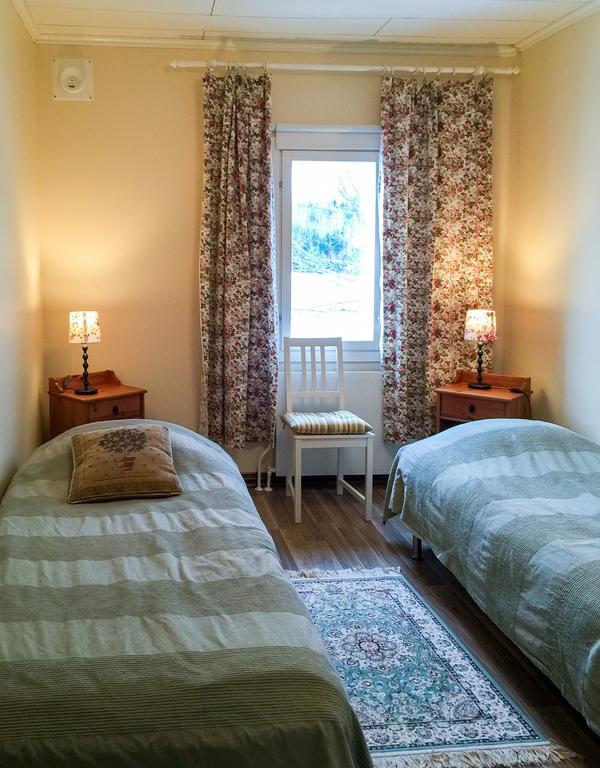 Box Bed & Breakfast Ngoại thất bức ảnh