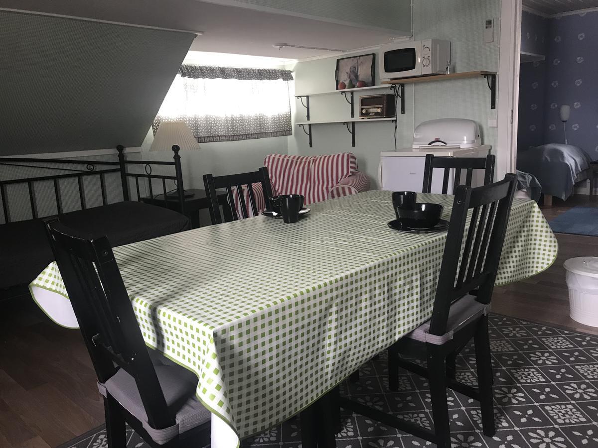 Box Bed & Breakfast Ngoại thất bức ảnh